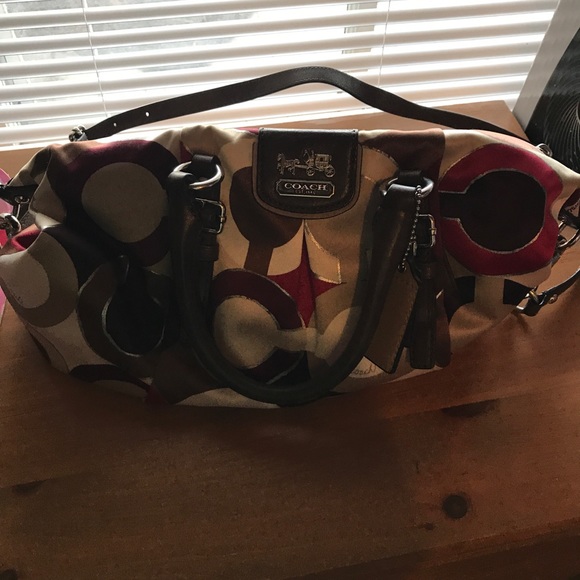 Authentic Coach Purse - Picture 2 of 8